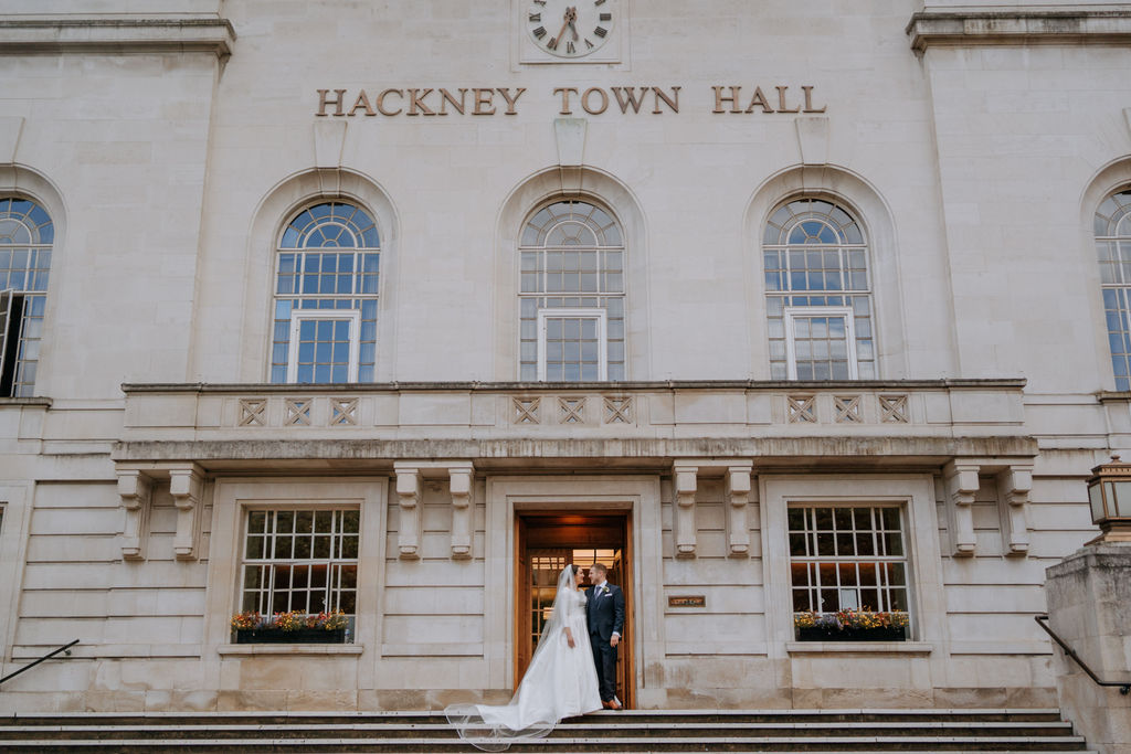 FredLucyMortonHackneyTownHallWeddingLexFlemingPhoto0591
